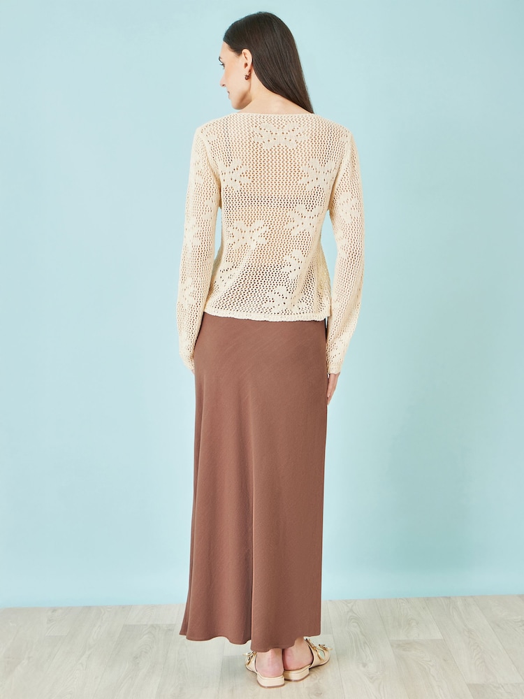 חום - Yumi חצאית ויסקוזה באורך מקסי - תמונה 3 מתוך 3