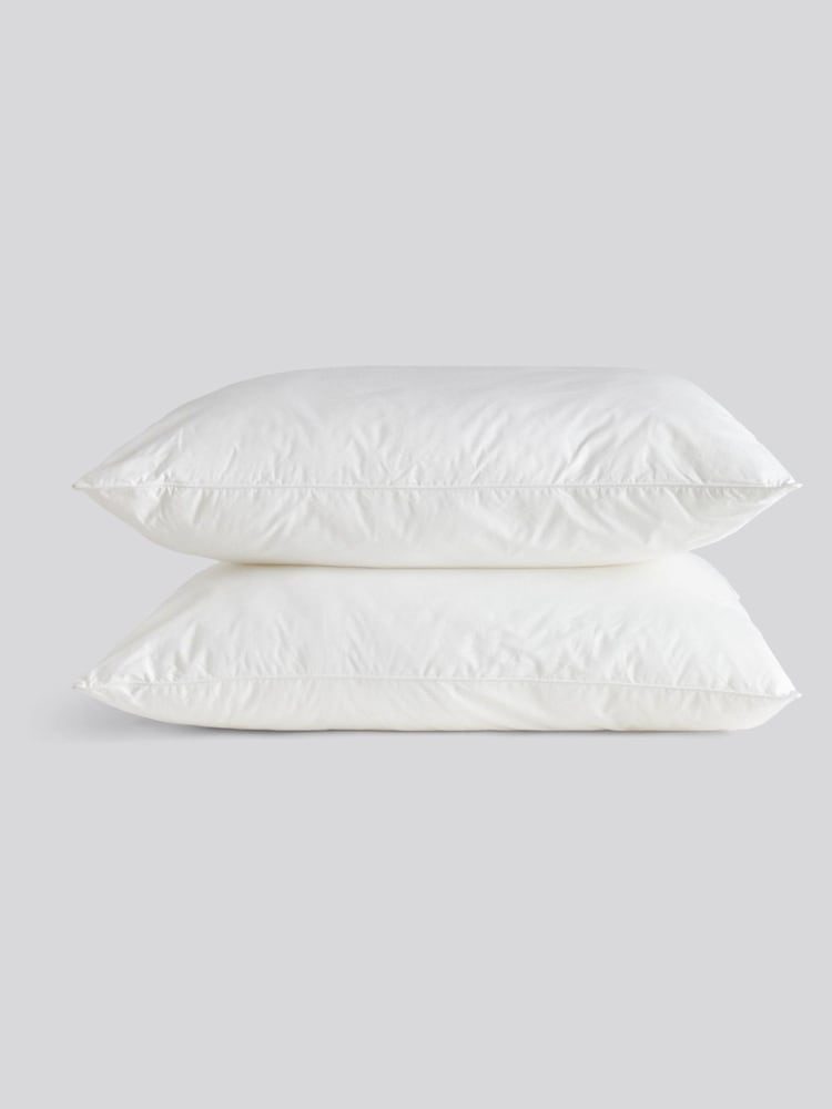 Us Polo Assn Luxury Cotton Pillow Pair - Image 2 of 4