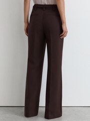 Reiss Grape Leona Petite Flared Knot-Hardware Belted Trousers - Image 5 of 7