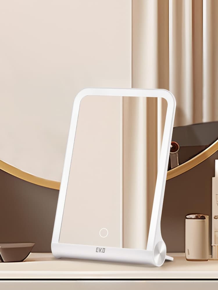 Eko White iMira Foldable Lighted Mirror - Image 1 of 5