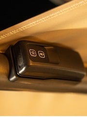 Kettler Slate Grey Orion 3.0m Round LED Cantilever Parasol - Image 4 of 7