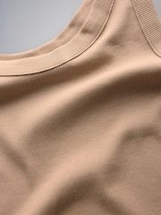 The Set 8 Pack Ribbed Scoop Vests Neutral - Image 10 of 11