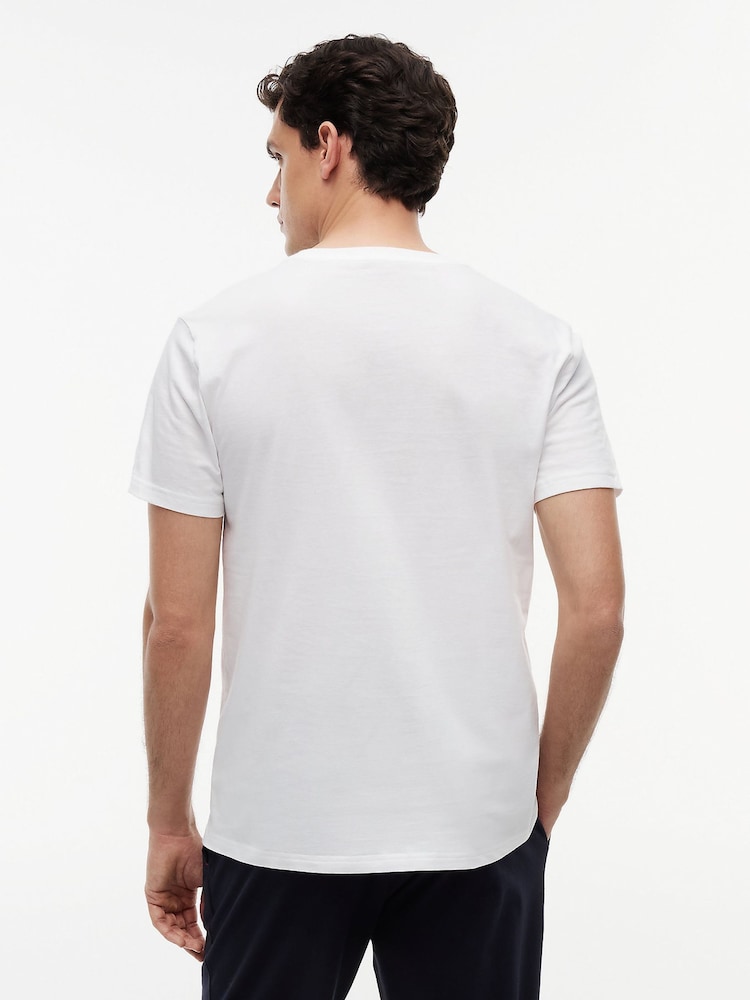 Tommy Hilfiger White Cotton T-Shirts 3 Pack - Image 5 of 5 Tommy Hilfiger White Cotton T-Shirts 3 Pack - Image 5 of 5