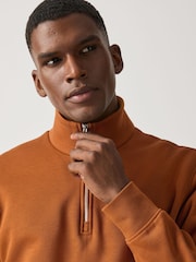 أحمر - عادي - Regular Fit Quarter Zip Sweatshirt - صورة 4 من 7