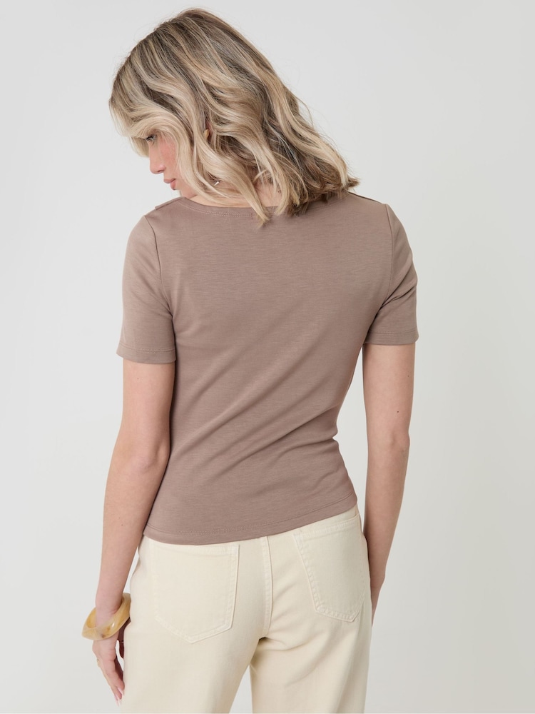 Threadbare Brown Slinky Draped Short Sleeve Top - Image 2 of 4