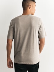 Neutro - Corte estándar - Camiseta básica de algodón con cuello redondo - Imagen 5 de 9