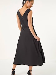 Roman Black Petite V-neck Ruched Stretch Midi Dress - Image 3 of 5