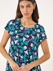 Roman Blue Floral Puff Print Hanky Hem Tunic Top - Image 5 of 5