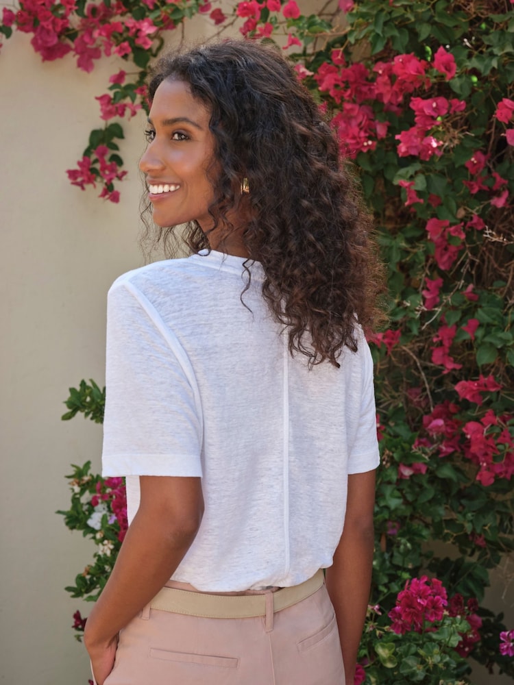 Pure Collection White Linen Short Sleeved V-Neck Top - Image 2 of 2