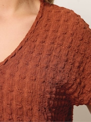 Yours Curve Brown Bubble Textured T-Shirt - Image 3 of 5