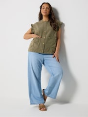 Yours Curve Green Crochet Edge Waistcoat - Image 3 of 5