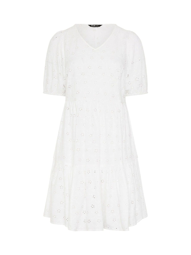 Yours Curve White Broderie Anglaise Tiered Dress - Image 5 of 5 Yours Curve White Broderie Anglaise Tiered Dress - Image 5 of 5