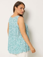 Yours Curve Green Sleeveless Boho Vest - Image 3 of 5