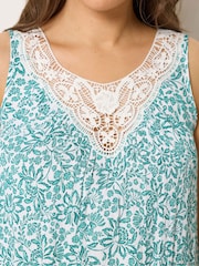 Yours Curve Green Sleeveless Boho Vest - Image 4 of 5