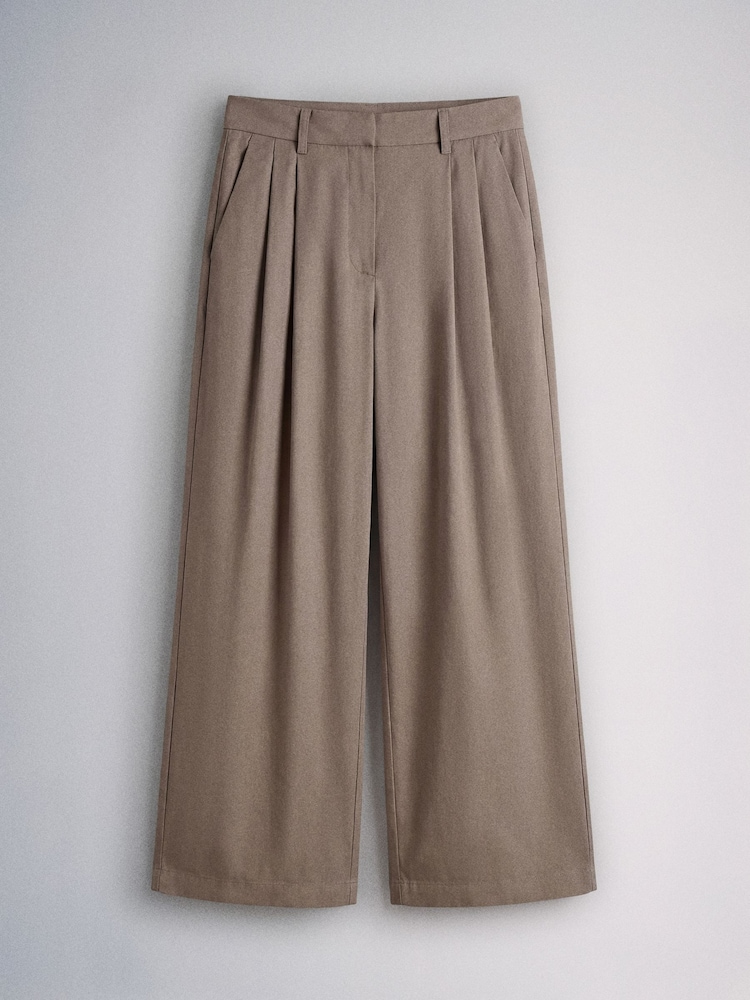 The Set 2 Pack Expandable Overbump Maternity Wide Leg Trousers Black/Chocolate Brown - Image 2 of 6 The Set 2 Pack Expandable Overbump Maternity Wide Leg Trousers Black/Chocolate Brown - Image 2 of 6
