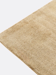 La Redoute Intérieurs Olive Izri Aged Effect Lyocell Rug - Image 3 of 5