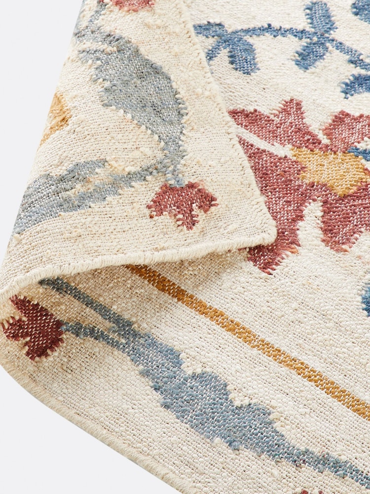La Redoute Intérieurs Natural Blue Antonia Rug in Jute with Flower Pattern - Image 5 of 5