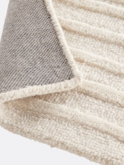 La Redoute Intérieurs Ecru Melko 100% Wool Graphic Print Rug - Image 5 of 5