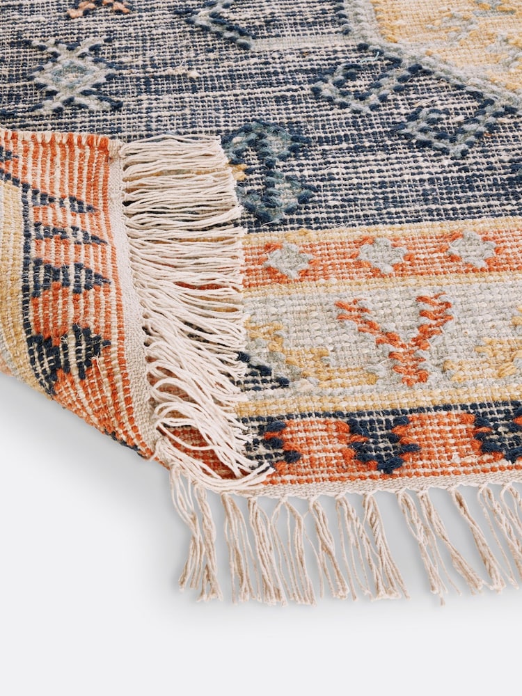 La Redoute Intérieurs Multicolour Uzzo Aged Effect Kilim Wool Mix Rug - Image 4 of 4 La Redoute Intérieurs Multicolour Uzzo Aged Effect Kilim Wool Mix Rug - Image 4 of 4