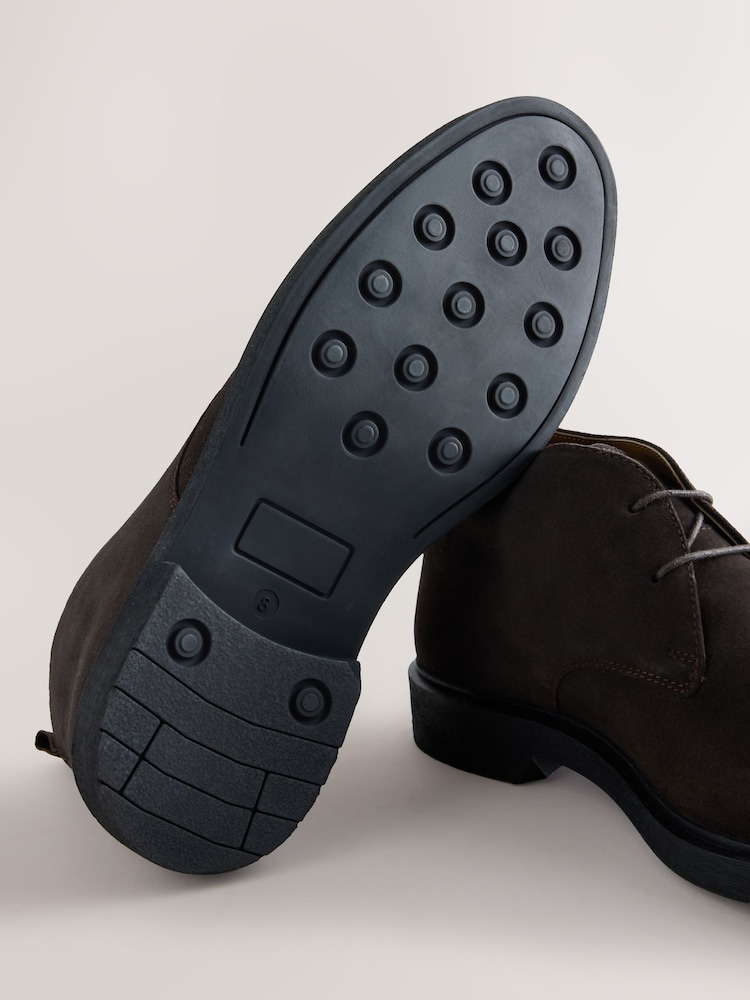 Brown Suede Chukka Boots - Image 7 of 7 Brown Suede Chukka Boots - Image 7 of 7
