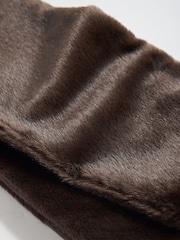 Marrón chocolate - Lipsy Faux Fur Stole Scarf - Imagen 3 de 3