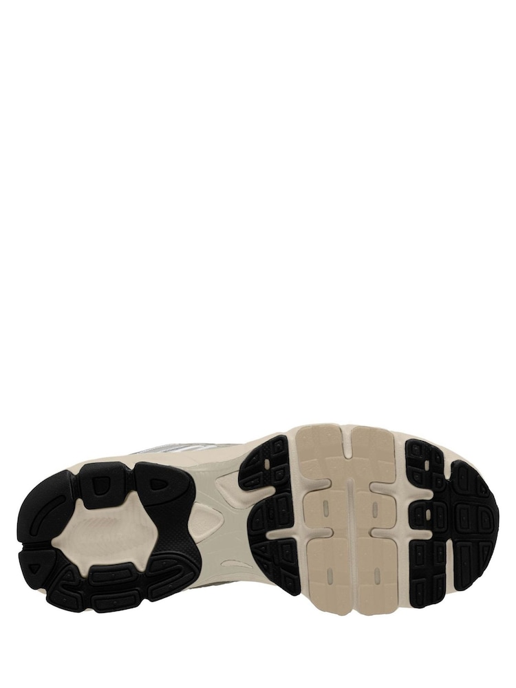 Nike Natural Silver Youth Air Max Moto 2K Trainers - Image 3 of 3 Nike Natural Silver Youth Air Max Moto 2K Trainers - Image 3 of 3