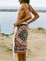 SlowTide Burgundy Haven Cotton Artistic Beach Towel - Image 6 of 8