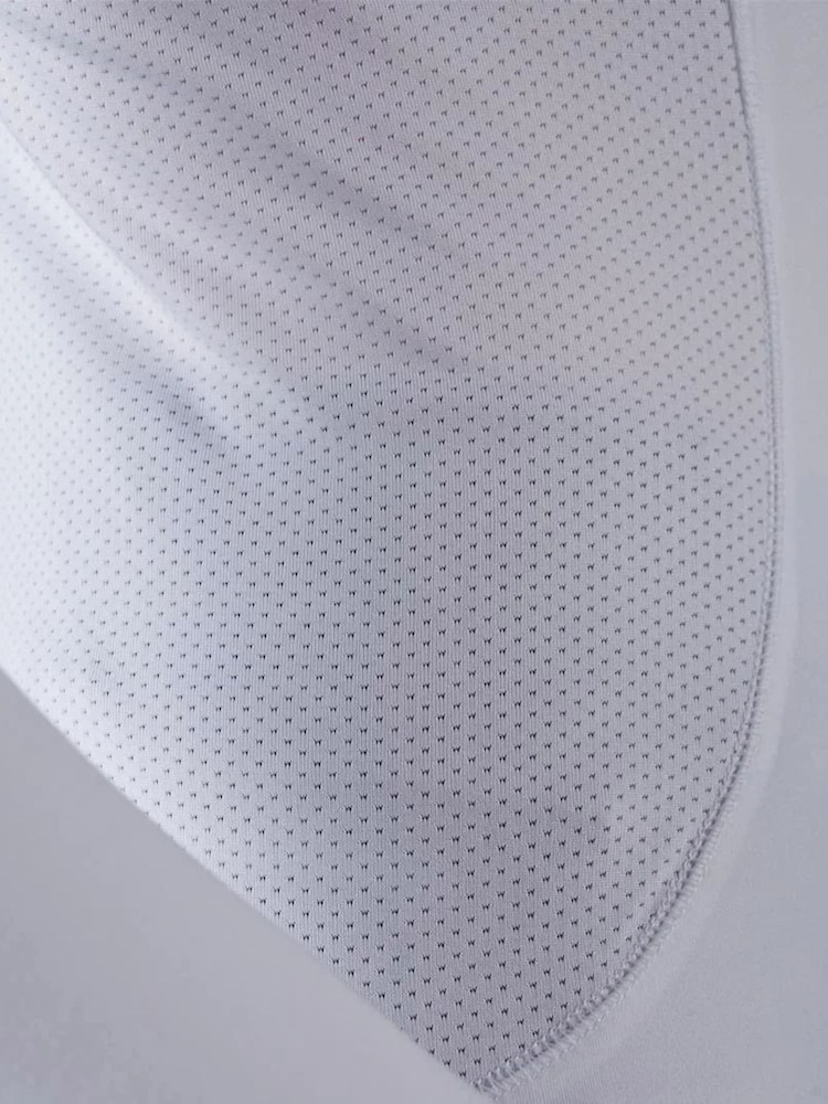 Toggi White Reflector Technical Base Top - Image 5 of 5