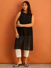 Live Unlimited Black Geo Print Slash Neck Tunic - Image 4 of 6