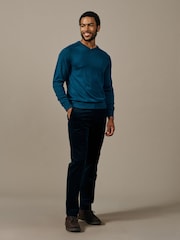 Aubin Green Burnham Merino V-Neck Jumper - Image 4 of 5