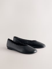 Black With Faux Fur - Forever Comfort® Ballerinas mit geschwungener Zehenpartie - Bild 2 von 5