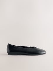 Black With Faux Fur - Forever Comfort® Ballerinas mit geschwungener Zehenpartie - Bild 3 von 5