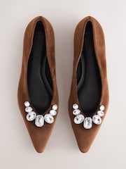 Šokoladinis rudas - Forever Comfort® Jewelled Point Toe Ballet Shoes - 9 paveikslėlis iš 13