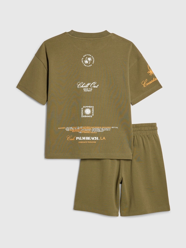 River Island Green Oversized Palm Beach Graphic T-Shirt & Shorts Set - Image 2 of 4