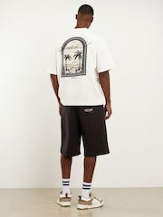 River Island Cream Oversized Texture Palm Patch T-Shirt - Image 3 of 4