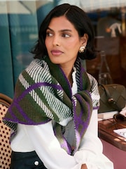Love & Roses Green Soft Oversized Triangle Scarf - Image 4 of 7