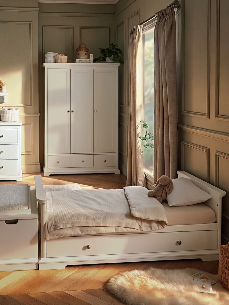 Cuddleco 3 Piece White Beaumont Nursery Furniture Set - Image 2 of 7