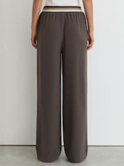 Reiss Mocha Brown Sonnie Elasticated-Waist Wide-Leg Trousers - Image 5 of 6