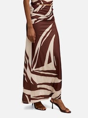 Forever New Brown Mimi Petite Flute Maxi Skirt - Image 4 of 5