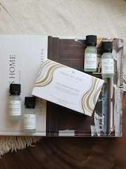 Made by Zen 4 Pack White The Signature Edit Oil Gift Set - Image 6 of 7