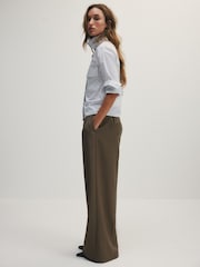 לבן עם פסים - The Set Utility Shirt - תמונה 3 מתוך 9
