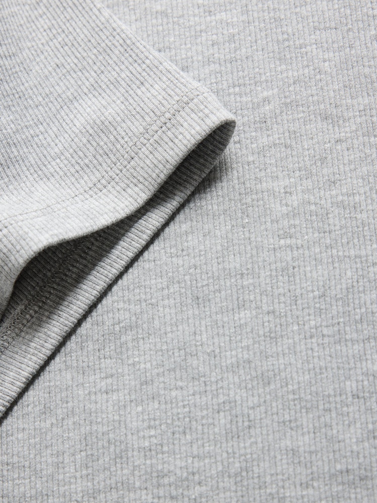 Grey Marl/Blue/Pink/White - The Set 4 Pack Ribbed Cropped T-Shirts - Bild 7 von 7 Grey Marl/Blue/Pink/White - The Set 4 Pack Ribbed Cropped T-Shirts - Bild 7 von 7