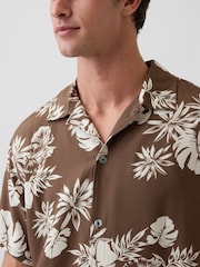 Gap Brown Relaxed Collar Short Sleeve Shirt - Image 4 of 4