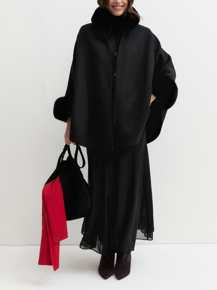 Emme by Marella Amici Fur Cape Poncho - Bild 6 von 6