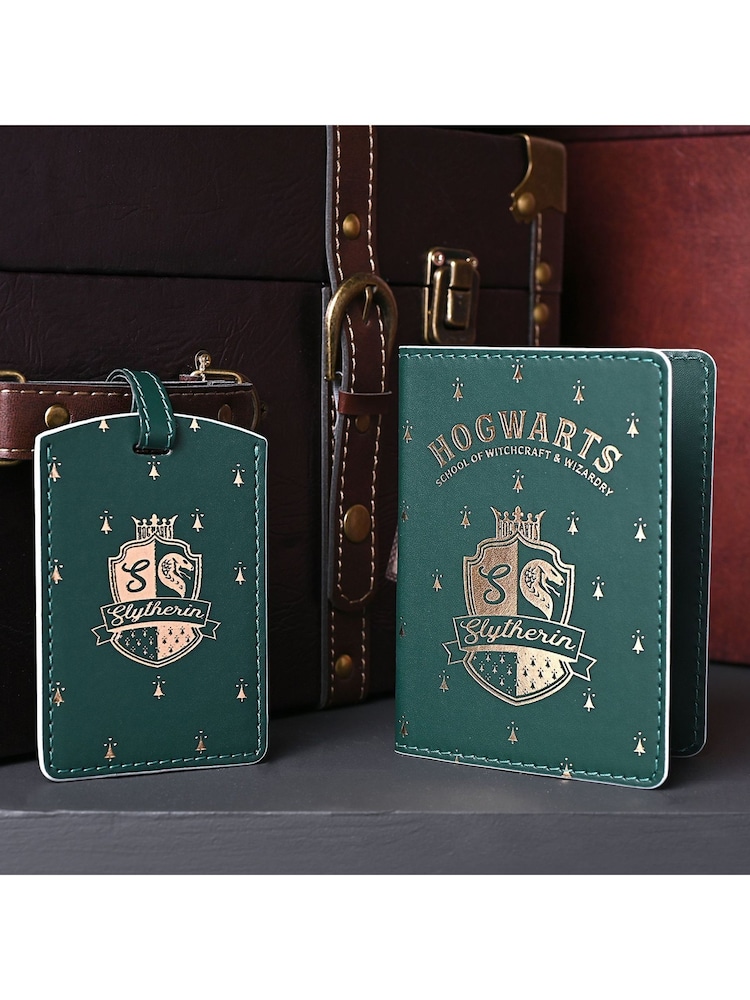 Harry Potter Green Passport Holder & Luggage Tag - Slytherin - Image 1 of 4