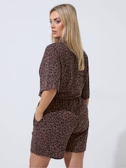 Yours Curve Brown Limited Leopard Print Shorts - Image 2 of 5