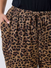 Yours Curve Brown Limited Crinkle Trousers - Image 4 of 5