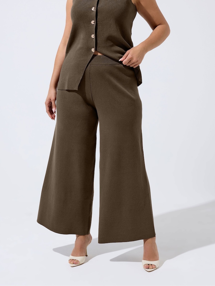 Yours Curve Brown Limited Knitted Trousers - Image 2 of 5 Yours Curve Brown Limited Knitted Trousers - Image 2 of 5