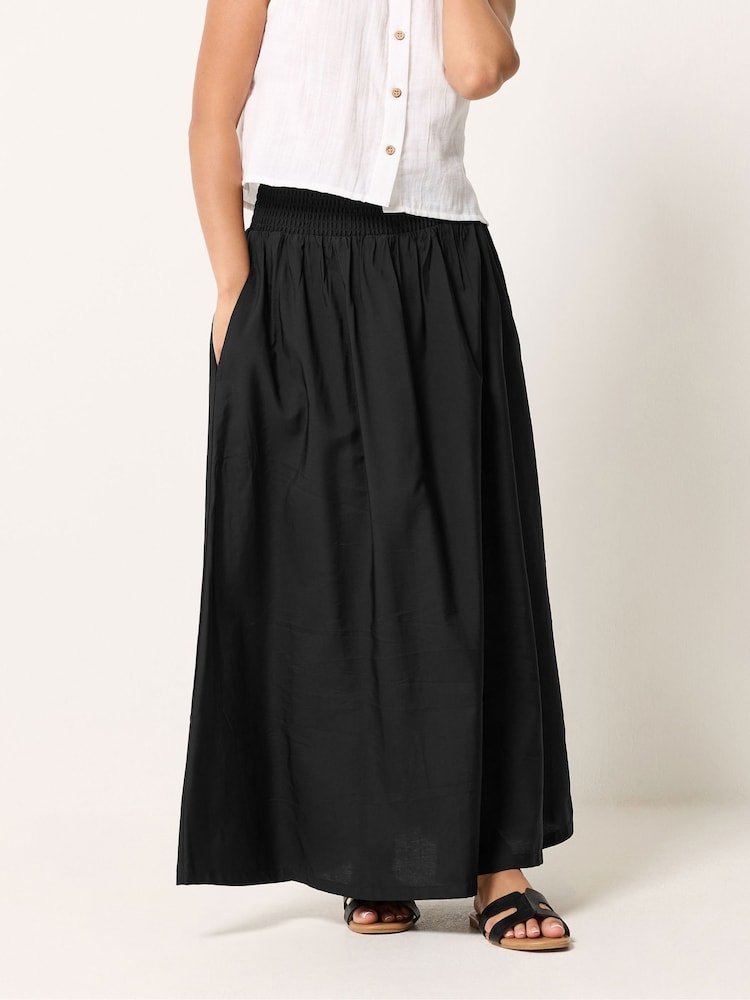 PixieGirl Petite Black Shirred Waist Midi Skirt - Image 2 of 5