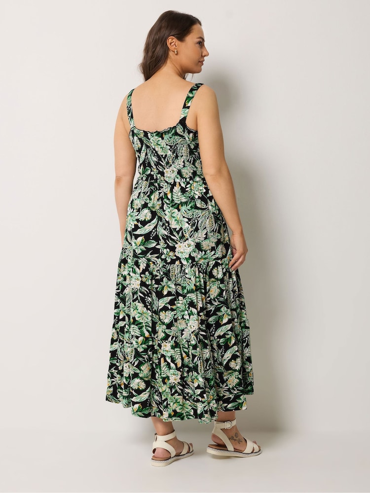 فستان ماكسي متوسط الطول بتصميم مُجمّع من Yours Curve - Image 2 of 5